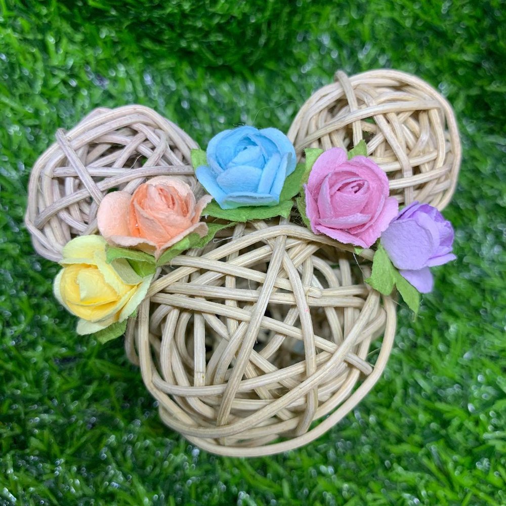 Branch Ball Mouse Head Magnet with Flower Crown